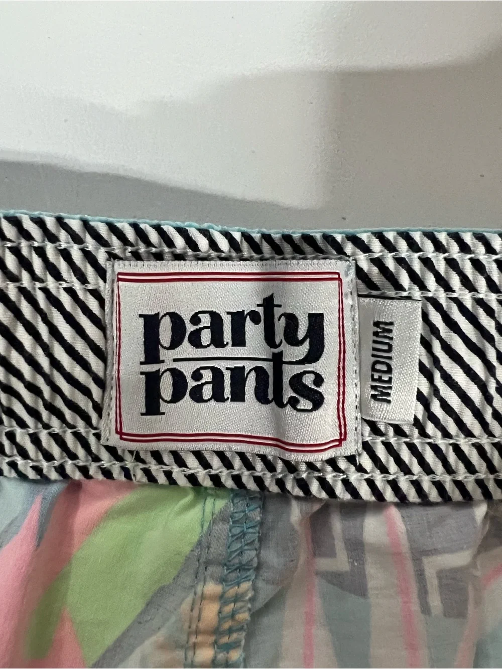 Party Pants Pink Parrot Swim Trunks Unlined Mens Medium
